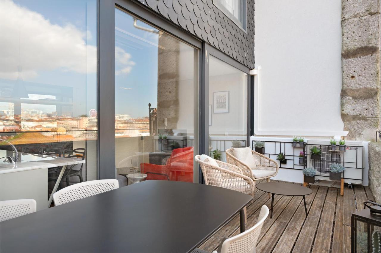 Rooftop Balcony At Porto Historic Center Exterior foto